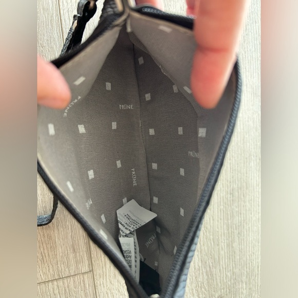 Prune Wristlet - Picture 6 of 6